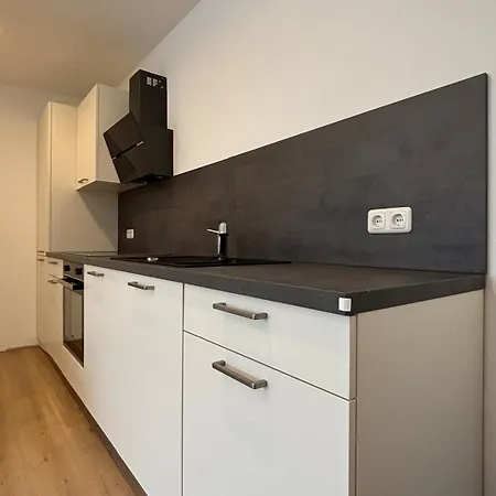 Appartement Zentrale Mit Eigenem Eingang Und Stellplatz Lubbecke